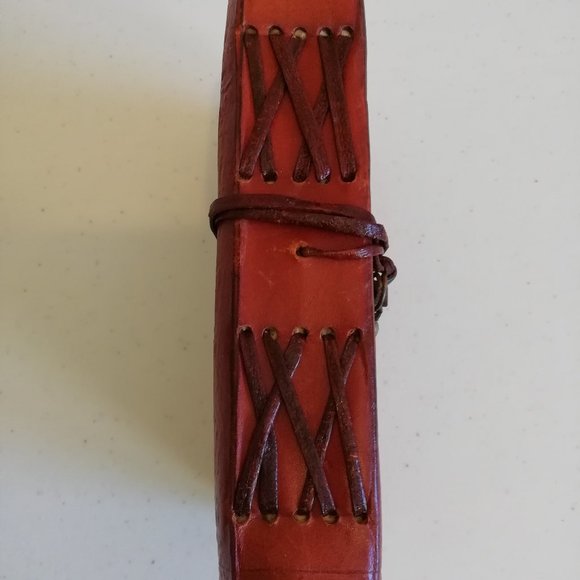 Notebook - Picture 3 of 4